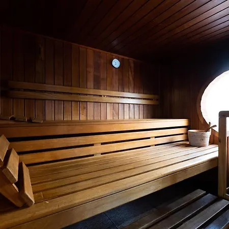 شقة Le Victoria - Beau 2p Avec Vue Laterale, Balcon, Piscine, Sauna Et Parking Prive Au Centre De *