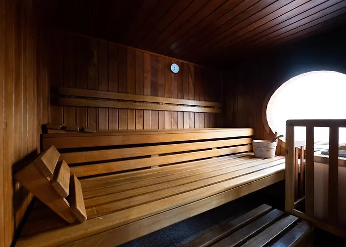 Appartement Le Victoria - Beau 2p Avec Vue Mer, Balcon, Piscine, Sauna Et Parking Privé Au Centre De *